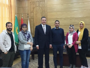 President of Benha University in a meeting with students of the Faculty of Applied Arts.