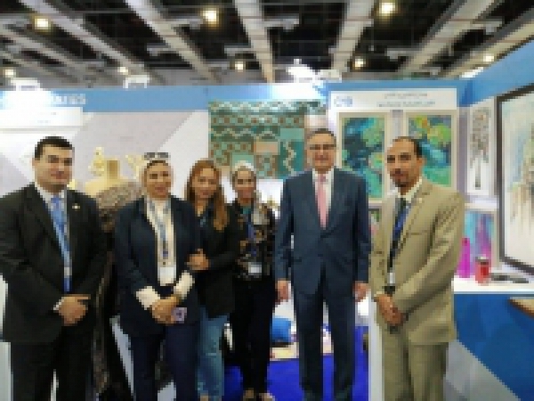 The faculty of applied arts participates in Cairo fair for innovation