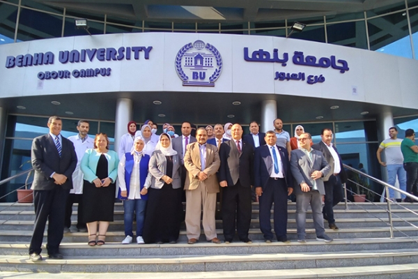 Benha University President inaugurates the Specialized Medical Clinics at El-Obour Campus