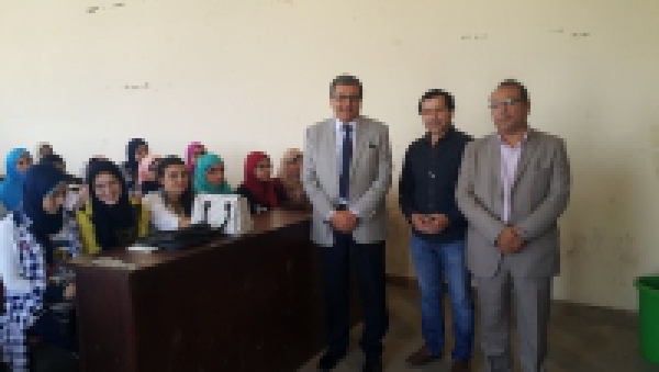  Prof. Dr. Hesham Abu El Enin visits Faculty of Applied Arts